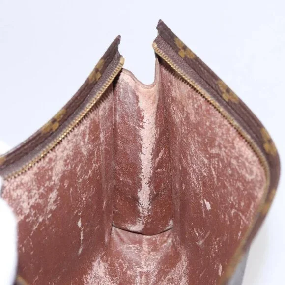 LOUIS VUITTON Monogram Poche Toilette 26 Pouch - Picture 14 of 15